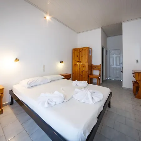 Venus Aparthotel 2*